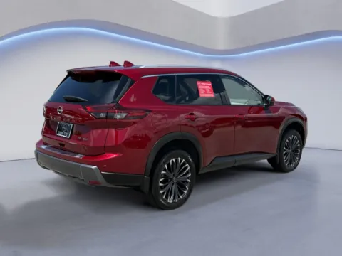 Another view of 2025 Nissan Rogue SL for sale in Alcoa, TN at Twin City Nissan