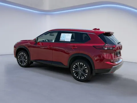 More photos of 2025 Nissan Rogue SL at Twin City Nissan, TN
