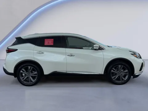 Photos of 2024 Nissan Murano Platinum for sale in Alcoa, TN at Twin City Nissan