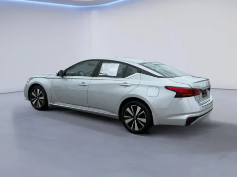 More photos of 2022 Nissan Altima 2.5 SV at Twin City Nissan, TN
