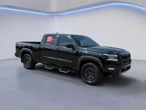 Black 2025 Nissan Frontier PRO-4X for sale in Alcoa, TN