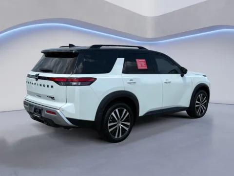 Another view of 2024 Nissan Pathfinder Platinum for sale in Alcoa, TN at Twin City Nissan
