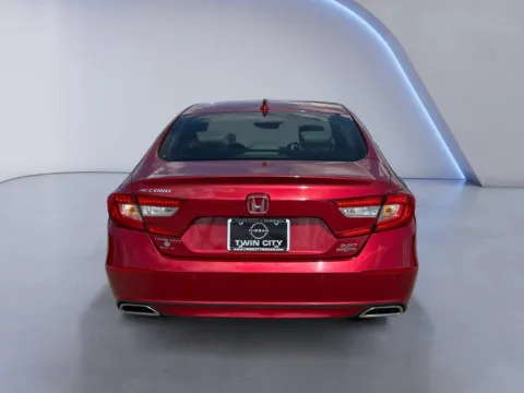 More photos of 2019 Honda Accord Touring at Twin City Nissan, TN