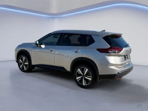 More photos of 2025 Nissan Rogue SL at Twin City Nissan, TN