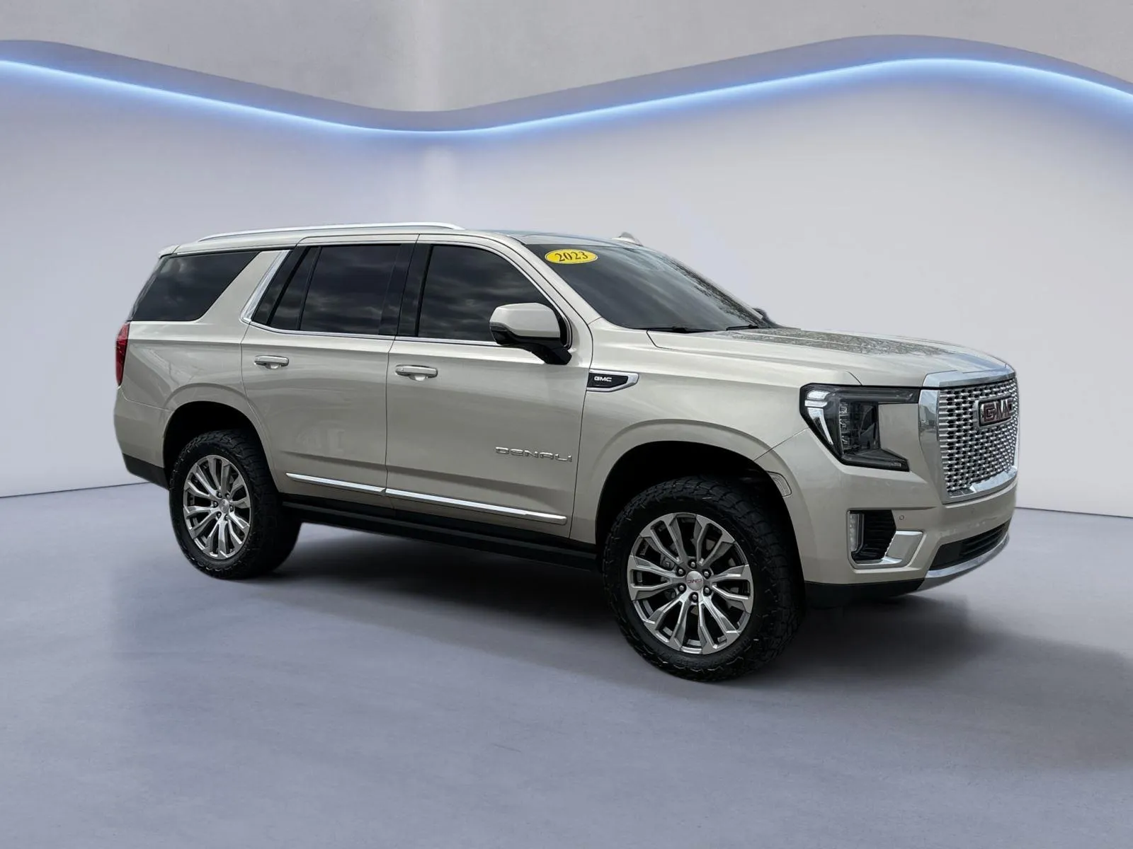 Beige 2023 GMC Yukon Denali for sale in Knoxville, TN