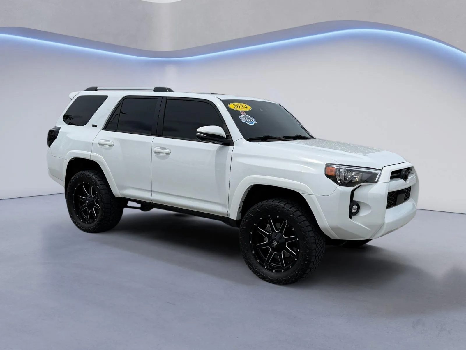 White 2024 Toyota 4Runner SR5 Premium for sale in Knoxville, TN