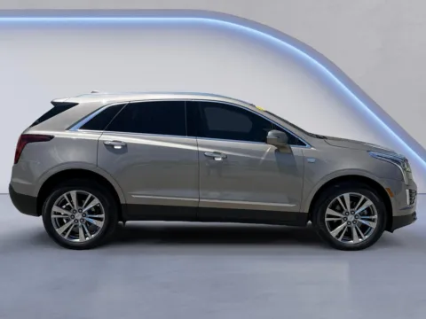 Photos of 2023 Cadillac XT5 AWD Premium Luxury for sale in Knoxville, TN at Cadillac of Knoxville