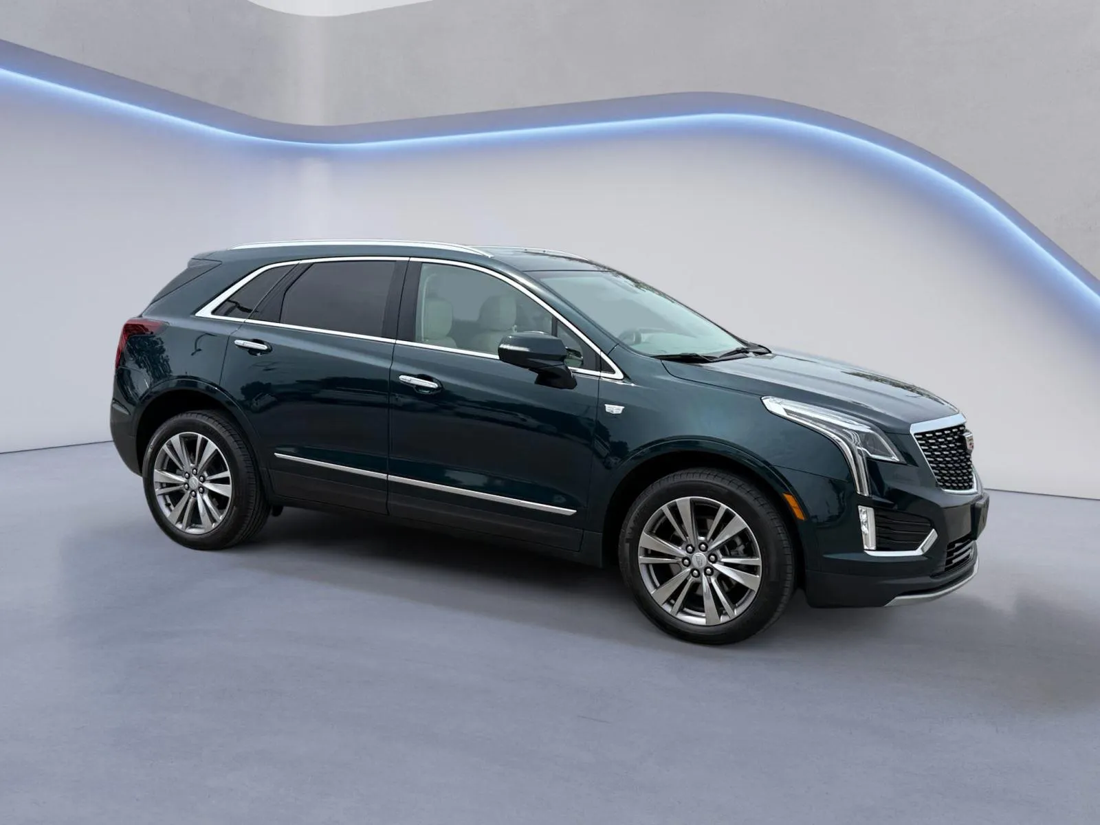 Green 2024 Cadillac XT5 AWD Premium Luxury for sale in Knoxville, TN