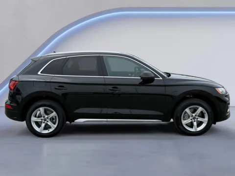 Photos of 2023 Audi Q5 Premium for sale in Knoxville, TN at Cadillac of Knoxville