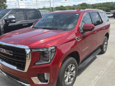 More photos of 2023 GMC Yukon SLE at Cadillac of Knoxville, TN