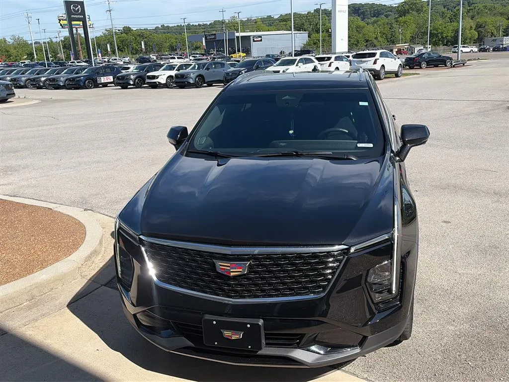 Black 2025 Cadillac XT4 FWD Premium Luxury for sale in Knoxville, TN