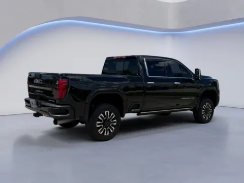 Another view of 2024 GMC Sierra 2500HD Denali Ultimate for sale in Knoxville, TN at Cadillac of Knoxville