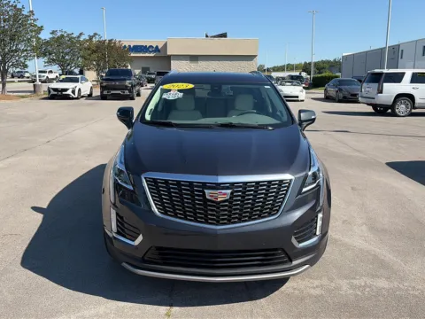 Black 2023 Cadillac XT5 AWD Premium Luxury for sale in Knoxville, TN