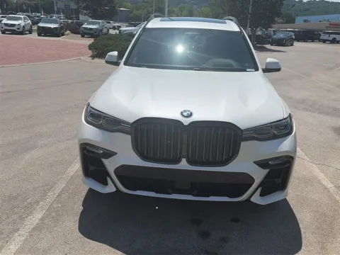 White 2020 BMW X7 M50i for sale in Knoxville, TN