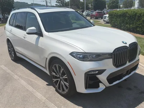 Photos of 2020 BMW X7 M50i for sale in Knoxville, TN at Cadillac of Knoxville