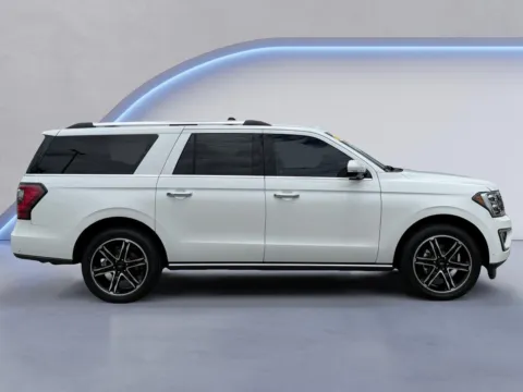 Photos of 2021 FORD EXPEDITION LIMI for sale in Knoxville, TN at Cadillac of Knoxville