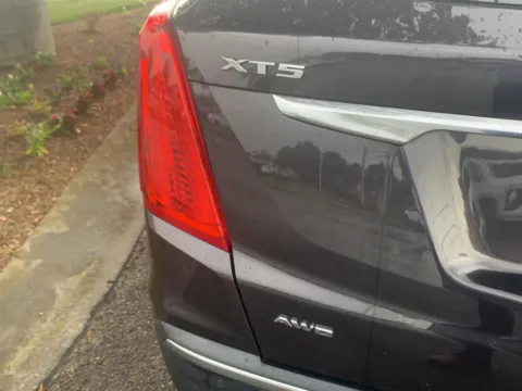 More photos of 2018 Cadillac XT5 Luxury AWD at Cadillac of Knoxville, TN
