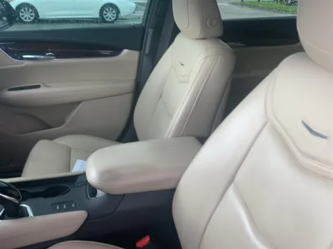 More photos of 2018 Cadillac XT5 Luxury AWD at Cadillac of Knoxville, TN