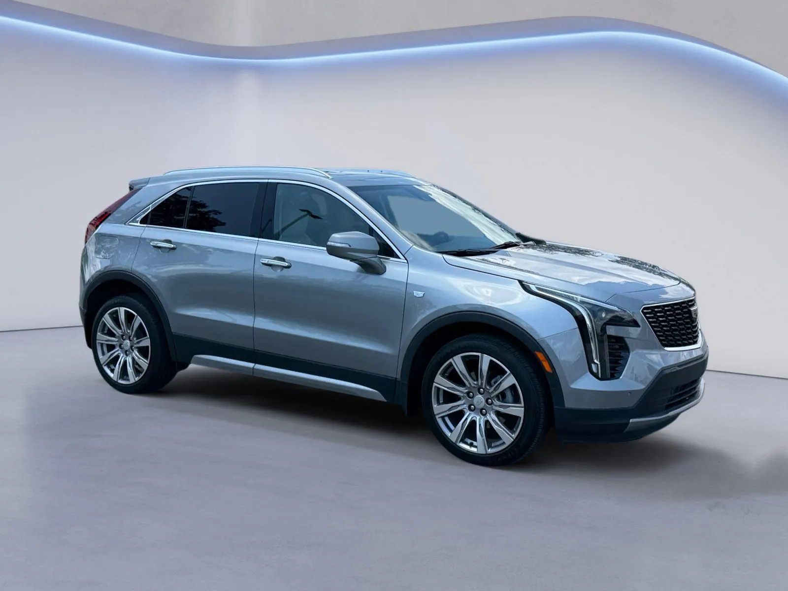 Silver 2023 Cadillac XT4 FWD Premium Luxury for sale in Knoxville, TN