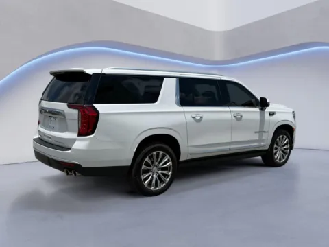 Another view of 2022 GMC Yukon XL Denali for sale in Knoxville, TN at Cadillac of Knoxville