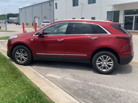 Photos of 2020 Cadillac XT5 Premium Luxury FWD for sale in Knoxville, TN at Cadillac of Knoxville