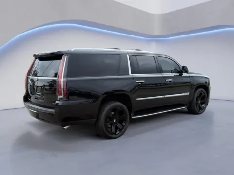 Another view of 2019 Cadillac Escalade ESV Luxury for sale in Knoxville, TN at Cadillac of Knoxville