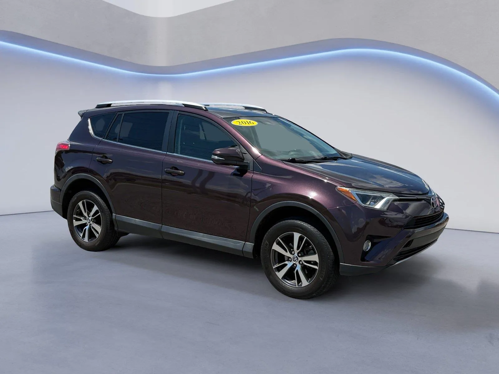 Black 2016 Toyota RAV4 XLE for sale in Knoxville, TN