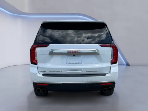 More photos of 2022 GMC Yukon Denali at Cadillac of Knoxville, TN