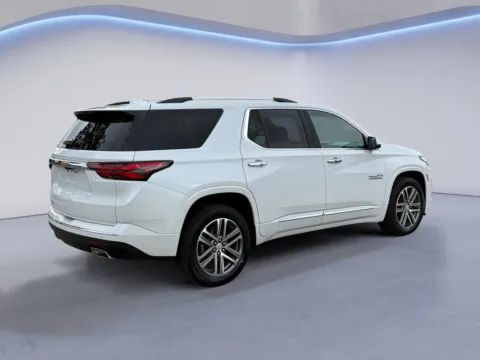 Another view of 2022 Chevrolet Traverse High Country for sale in Knoxville, TN at Cadillac of Knoxville