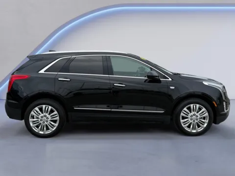 Photos of 2018 Cadillac XT5 Premium Luxury FWD for sale in Knoxville, TN at Cadillac of Knoxville