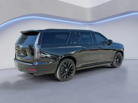 Another view of 2026 Cadillac Escalade ESV 4WD Platinum Sport for sale in Knoxville, TN at Cadillac of Knoxville