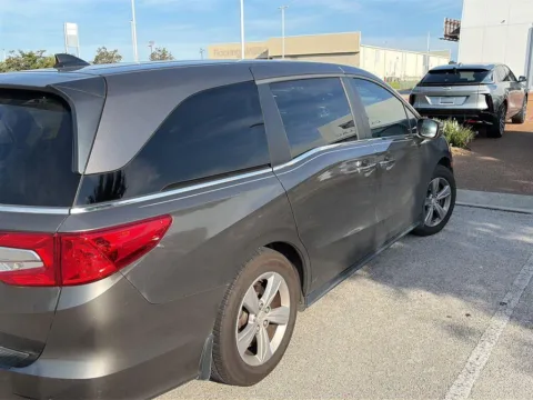 More photos of 2018 Honda Odyssey EX-L at Cadillac of Knoxville, TN