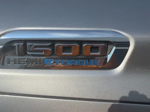 More photos of 2022 Ram 1500 Longhorn at Cadillac of Knoxville, TN