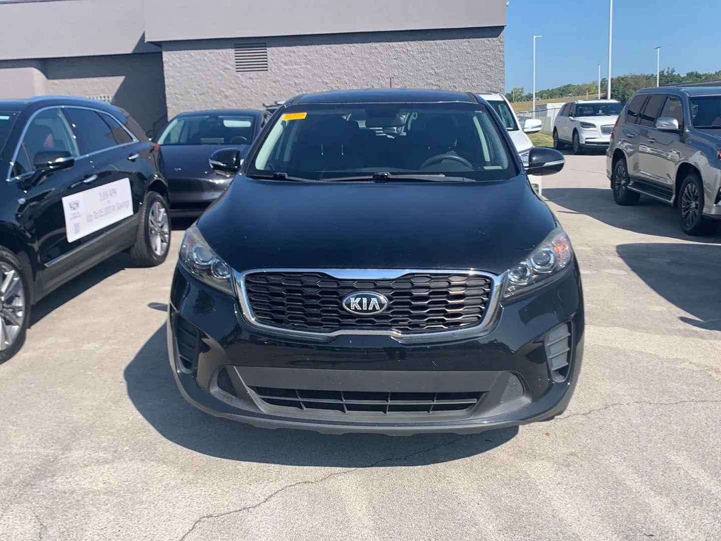 Black 2019 Kia Sorento L for sale in Knoxville, TN