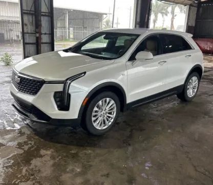 Photos of 2024 Cadillac XT4 FWD Luxury for sale in Knoxville, TN at Cadillac of Knoxville