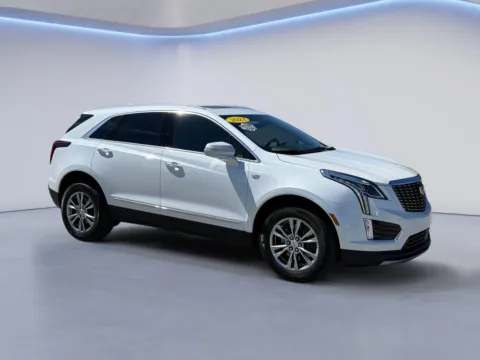 White 2023 Cadillac XT5 FWD Premium Luxury for sale in Knoxville, TN