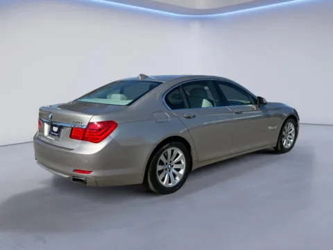 Another view of 2009 BMW 7 Series 750i for sale in Knoxville, TN at Cadillac of Knoxville