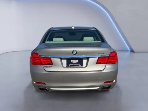 More photos of 2009 BMW 7 Series 750i at Cadillac of Knoxville, TN