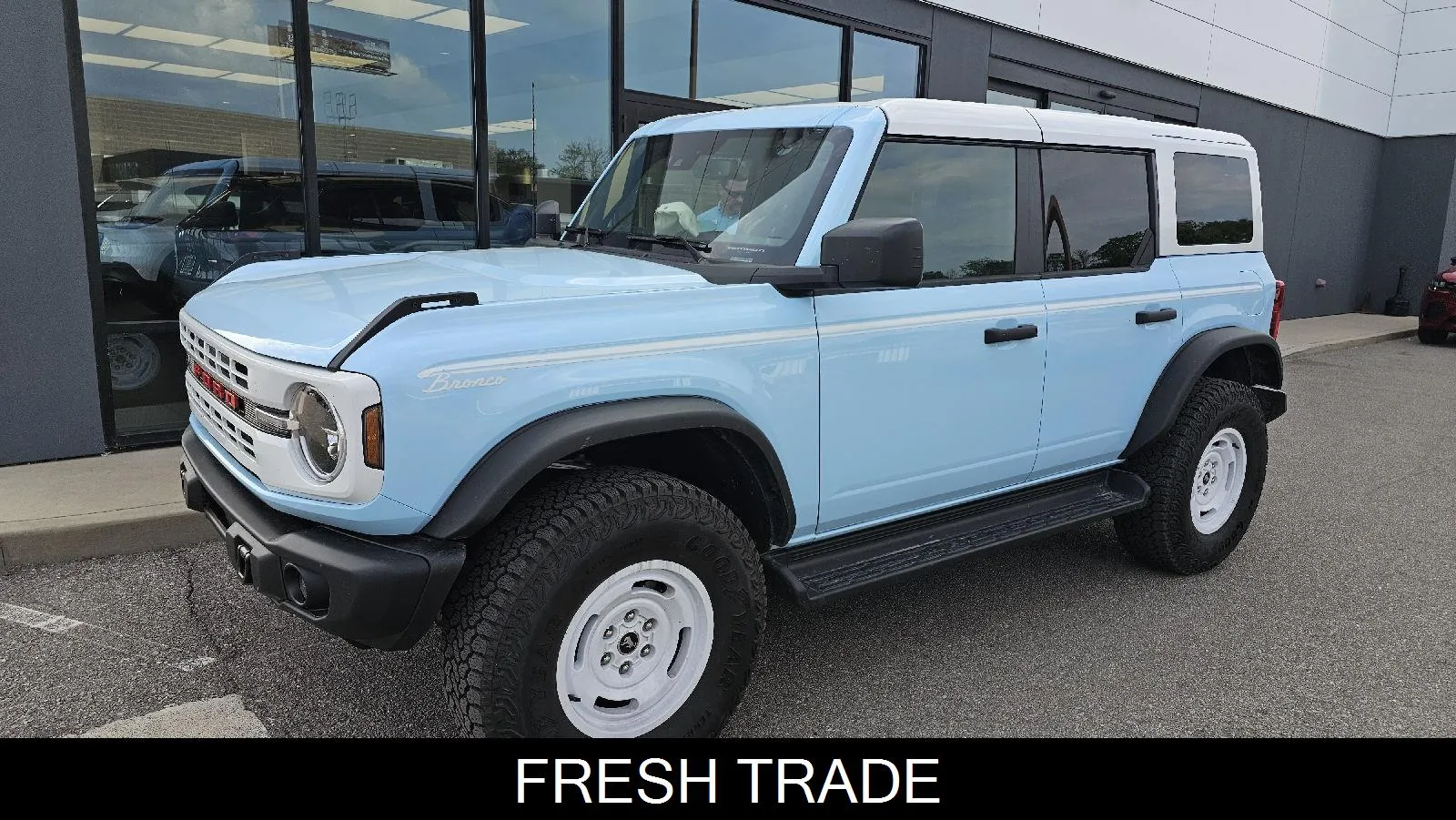 Blue 2025 Ford Bronco Heritage Edition for sale in Knoxville, TN