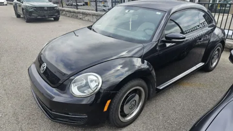 Black 2016 Volkswagen Beetle Coupe 1.8T Classic for sale in Knoxville, TN
