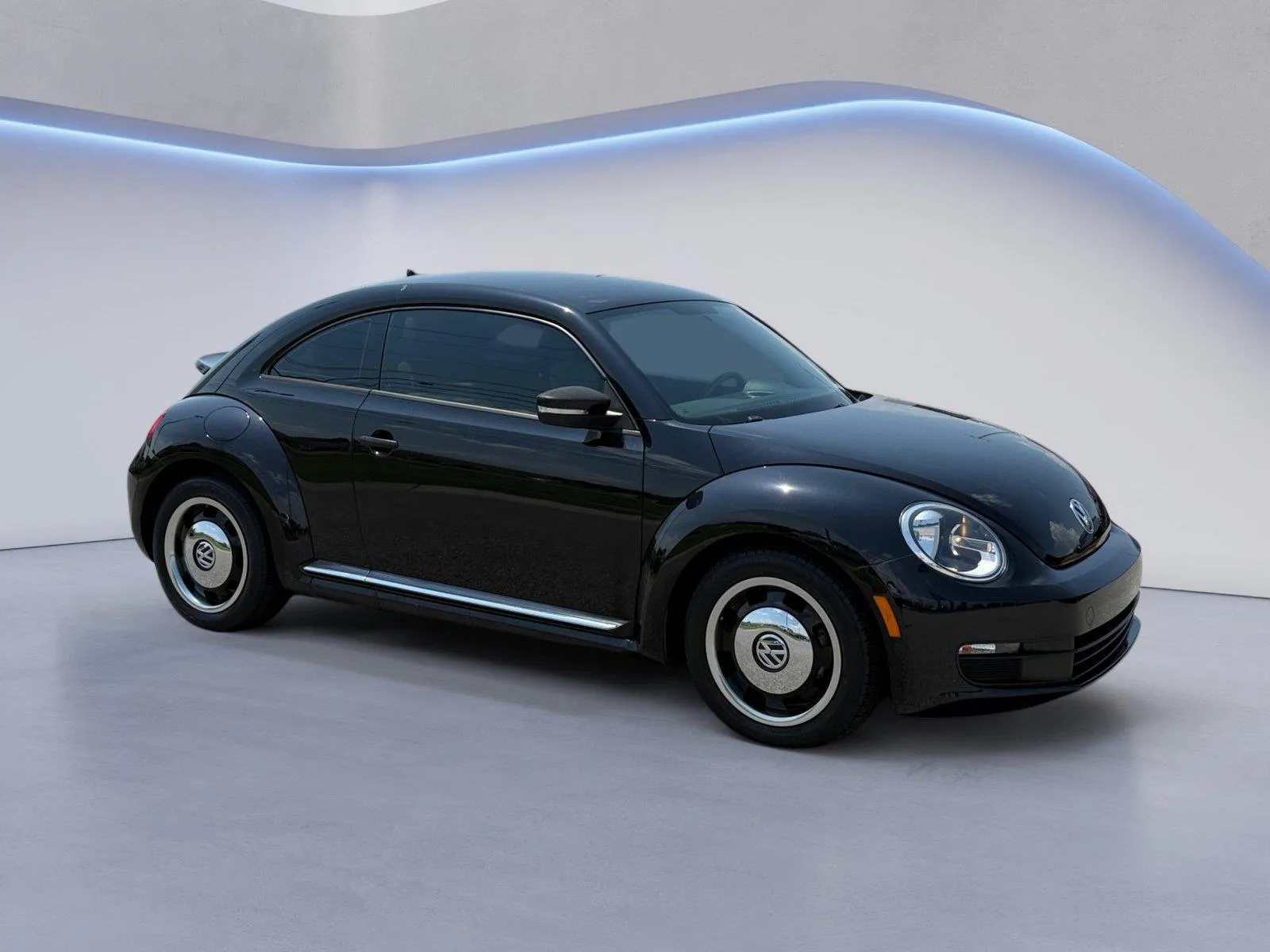 2016 Volkswagen Beetle Coupe 1.8T Classic for sale in Knoxville, TN