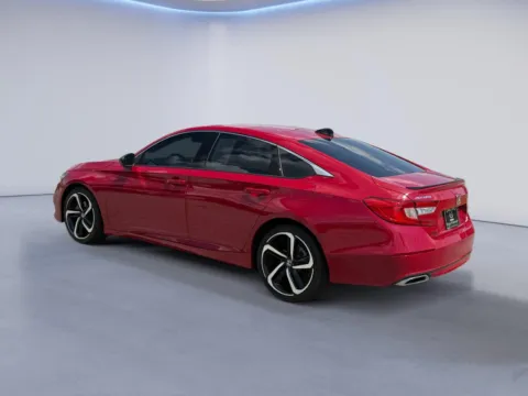 More photos of 2021 Honda Accord Sport at Mazda of Knoxville, TN