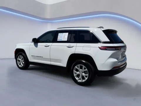 More photos of 2024 Jeep Grand Cherokee Limited at Twin City Certified, TN