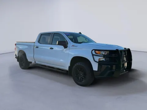 White 2021 Chevrolet Silverado 1500 Custom Trail Boss for sale in Maryville, TN