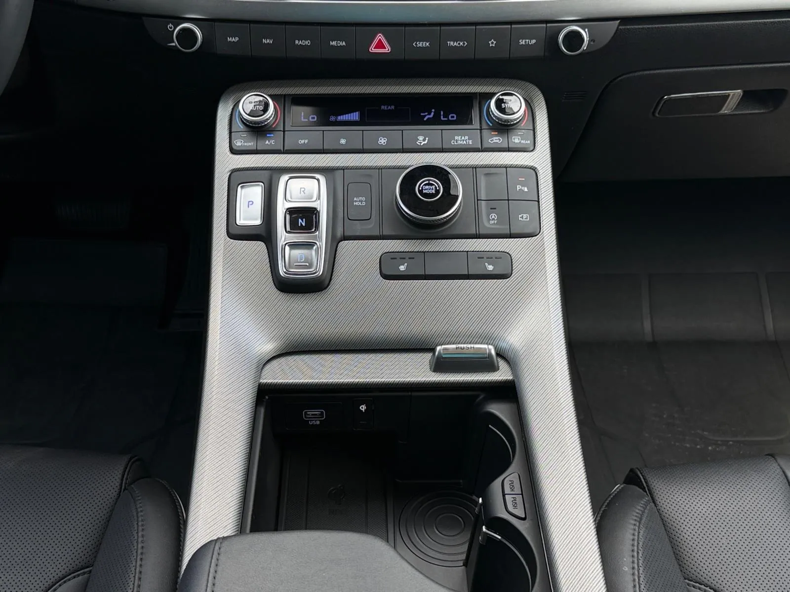 Gray 2024 Hyundai Palisade SEL 7P for sale in Maryville, TN