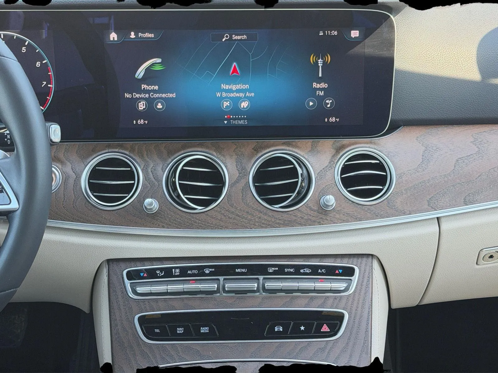 2022 Mercedes-Benz E-Class E350 - Photo 15
