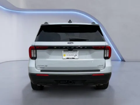 More photos of 2025 Ford Explorer Active at Twin City Certified, TN