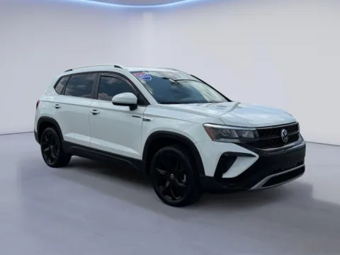 White 2022 Volkswagen Taos SE for sale in Maryville, TN