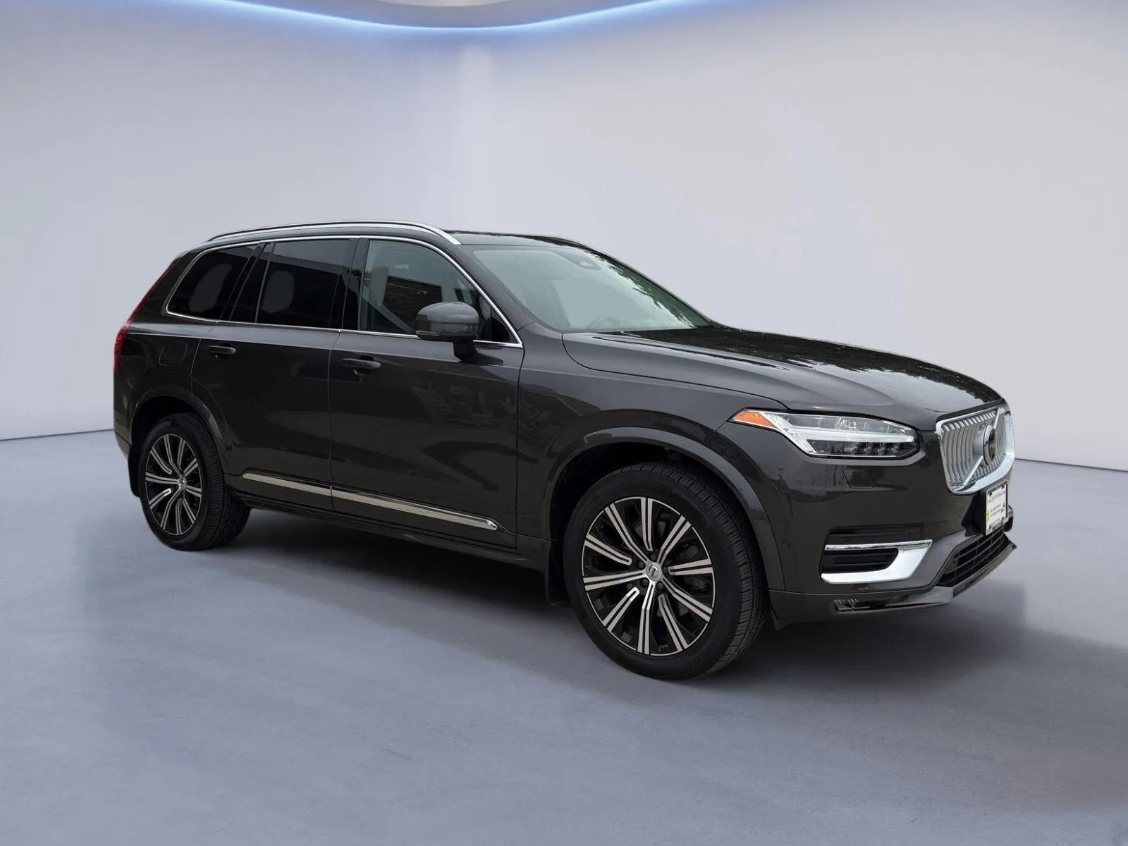 Gray 2024 Volvo XC90 Plus Bright Theme for sale in Maryville, TN