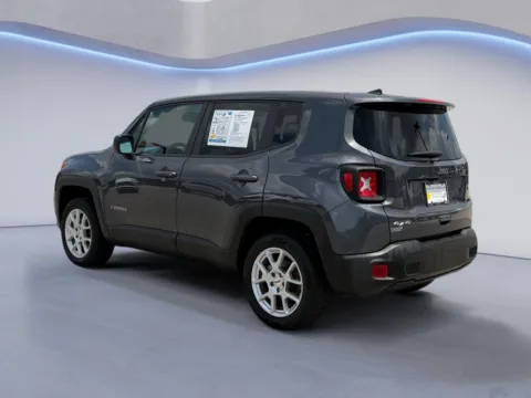 More photos of 2023 Jeep Renegade Latitude at Twin City Certified, TN